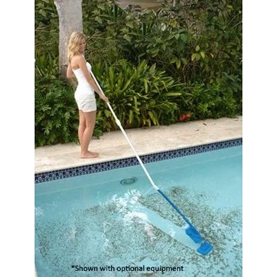 WaterTech Pool Blaster Catfish Swimming Pool Spa Compact Battery Vacuum Cleaner 4 WaterTech Pool Blaster Catfish Swimming Pool Spa Compact Battery Vacuum Cleaner - Image 4